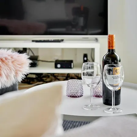 2 Bedroom Nice In Vaeggerlose Bøtø By